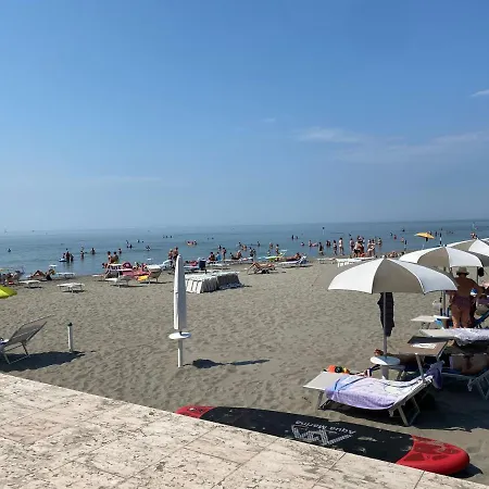 Beachfrontgrado Seaview Costa Azzurra * Grado