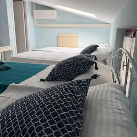 Beachfront Apartment Sea View & Terrace Costa Azzurra Grado *