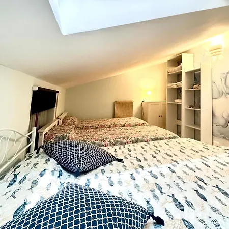 Apartment Beachfrontgrado Seaview Costa Azzurra